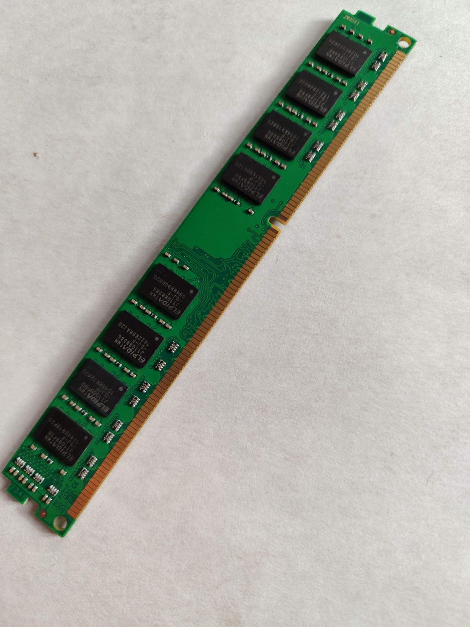 Оперативная память DDR3 на 2GB