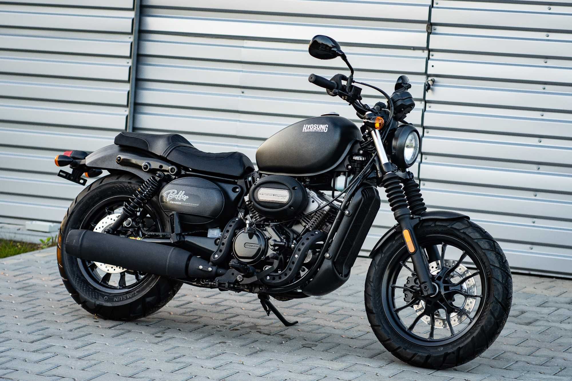 Hyosung GV 125 S Bobber 2022 rok 2500 km jak Nowy