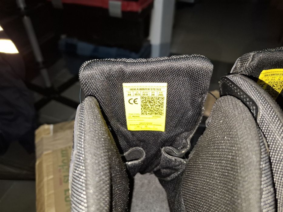 Zimowe buty robocze Safety Jogger HEKLA S7S TLS. R.44