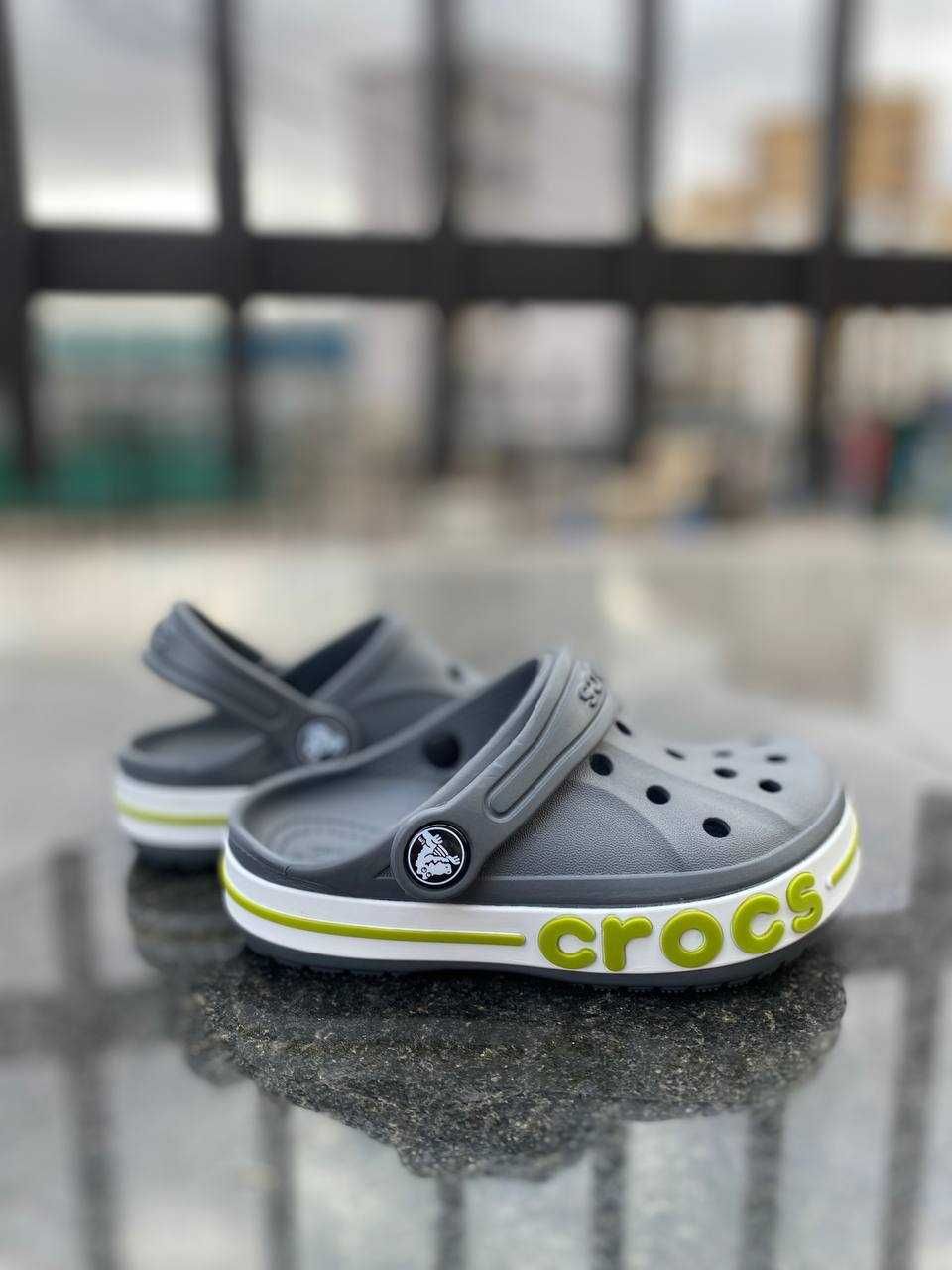 Супер зручні дитячі  крокси Crocs bayaband kids в подарунок джибітс