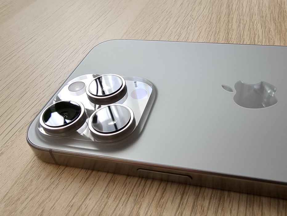 iPhone 16 Pro Max 1TB TYTAN! Idealny stan! 100% Bateria! JAK NOWY!