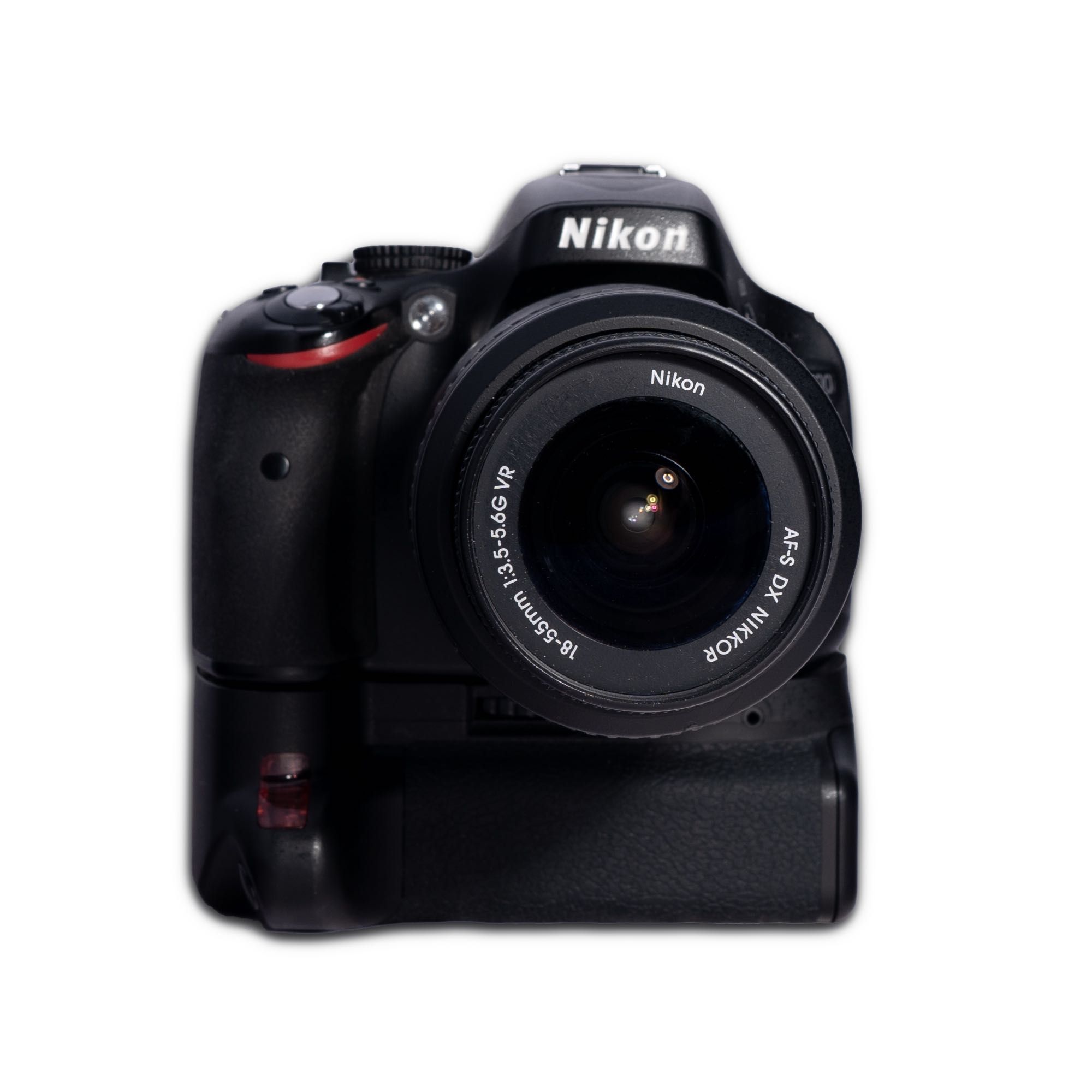 Aparat Nikon D5100 + Nikkor 18-55mm + Grip