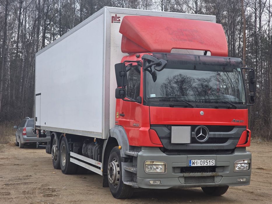 Mercedes axor 2533 kontener z winda