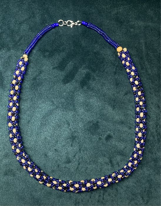 Вироби з бісеру ручної роботи