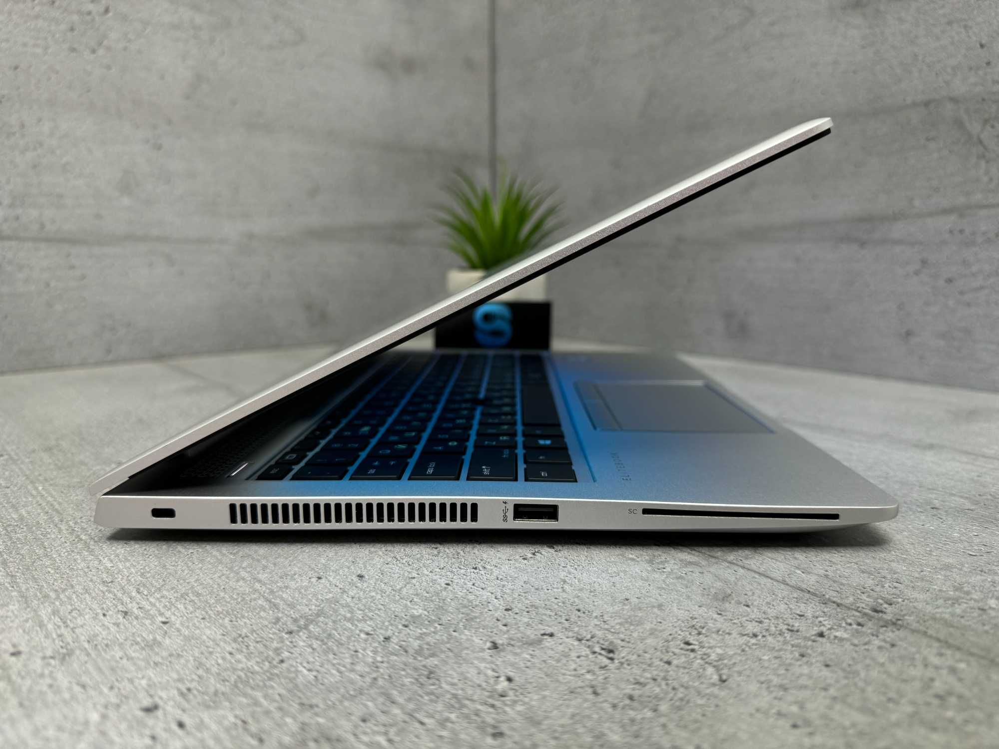 Мультимедійний ноутбук Hp 840 G5/i7-8650u/8 ddr4/256gb ssd/14 FullHD