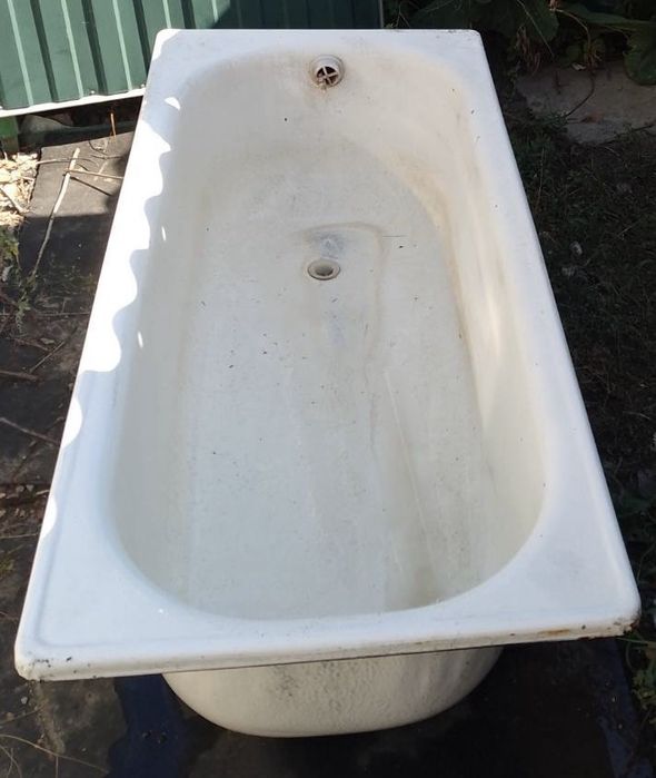 Продам железную ванну