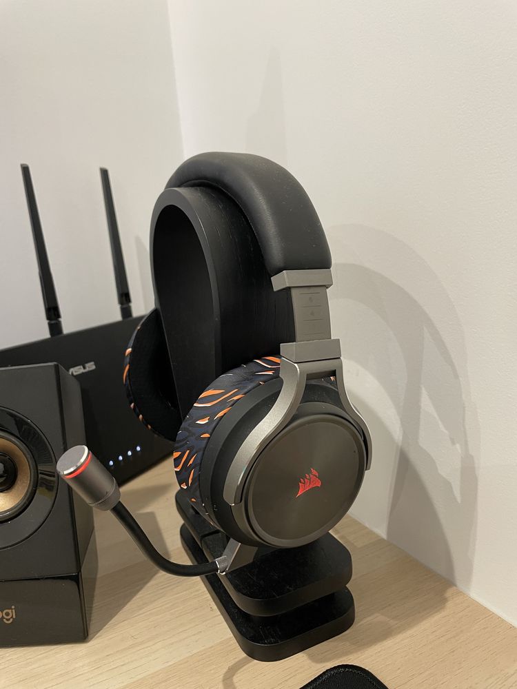 Headset Corsair Virtuoso RGB SE Alumínio 7.1 Surround