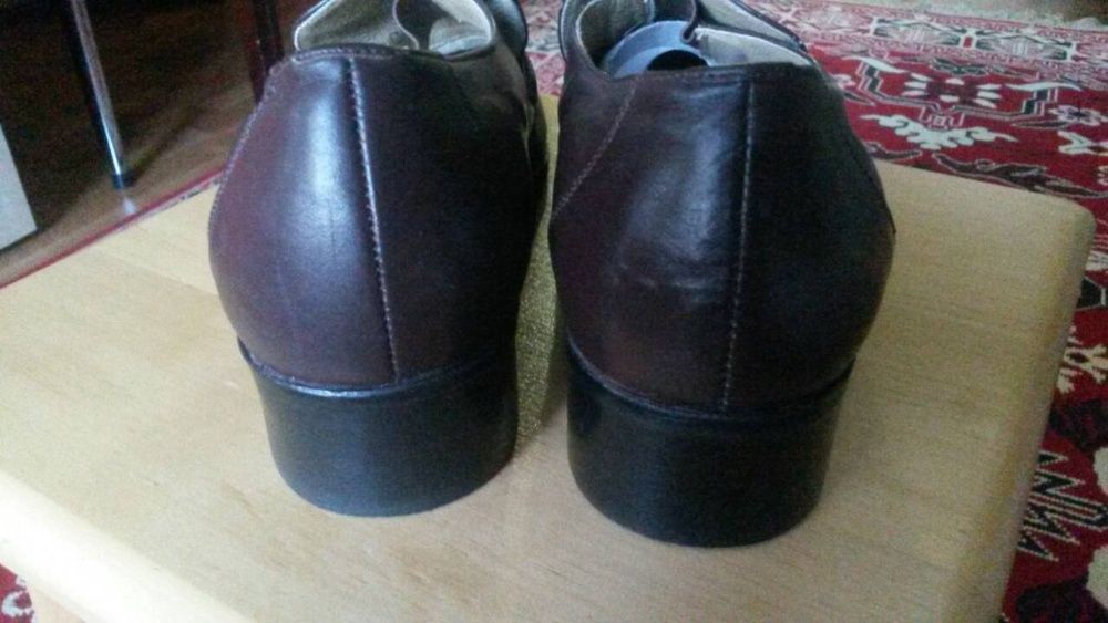 Осенние кожаные туфли BEOGRAD, размер 28 (41-41,5), полнота 7.