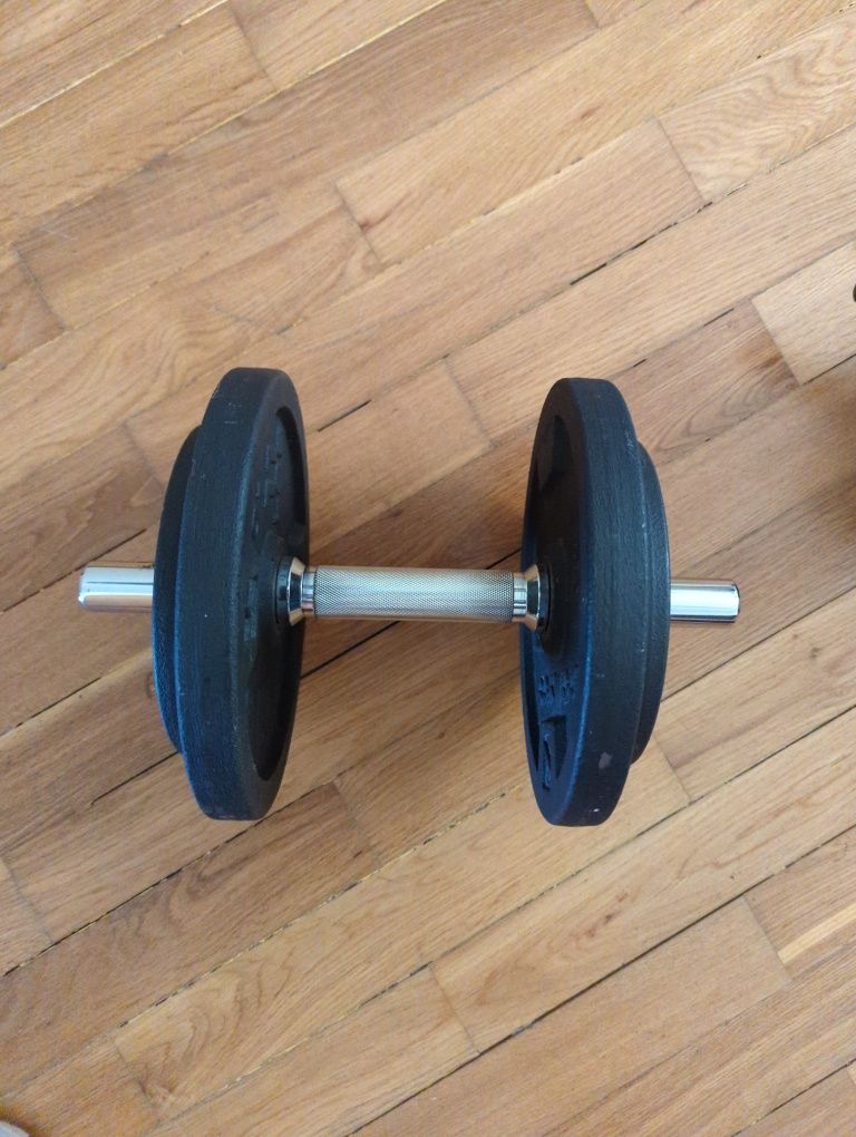 Equipamento musculação