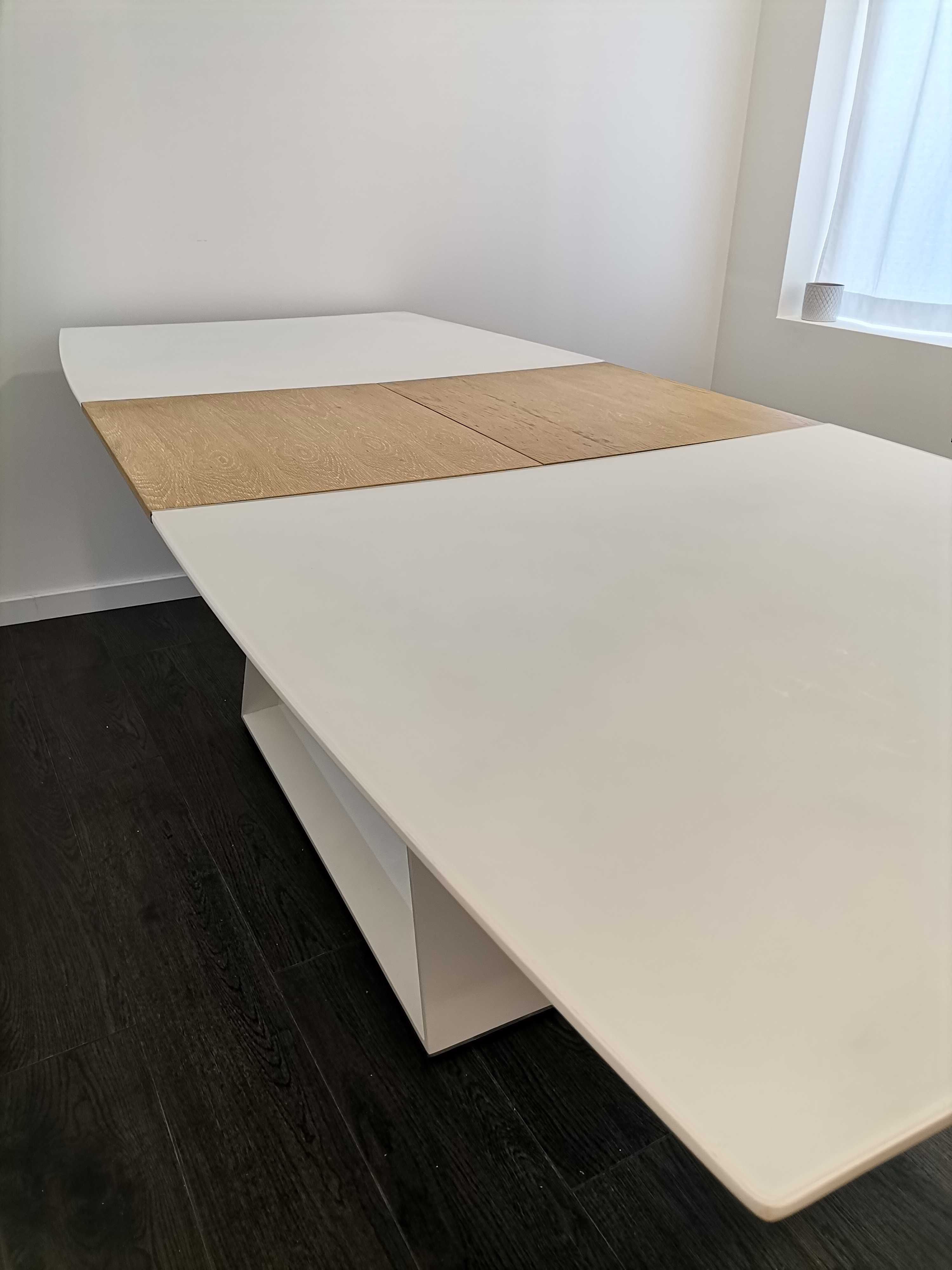 Mesa extensível 180/240 cm