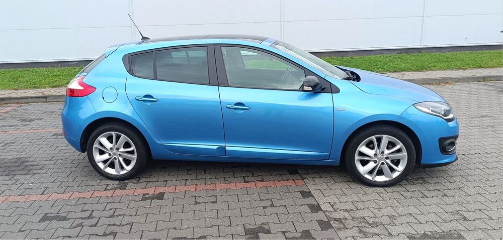 Renault Megane 1,5dCi 110KM Limited, mały przebieg