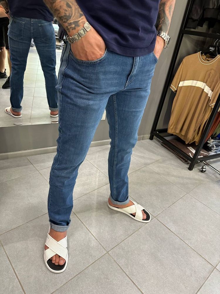 TOP!Чоловічі завужені джинси Emporio Armani,CK 31,32,33,34