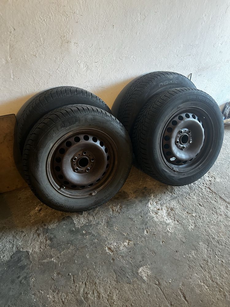 Opony zimowe polaris nokian
