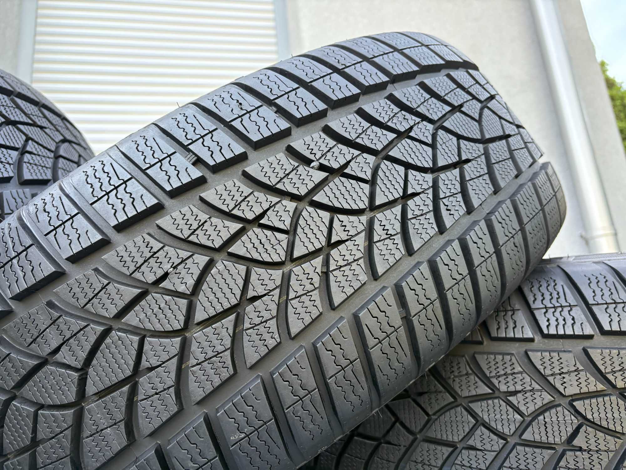 4szt zimowe 235/55R19 GoodYear 8,2mm 2024r świetny stan! Z501 gwarancj