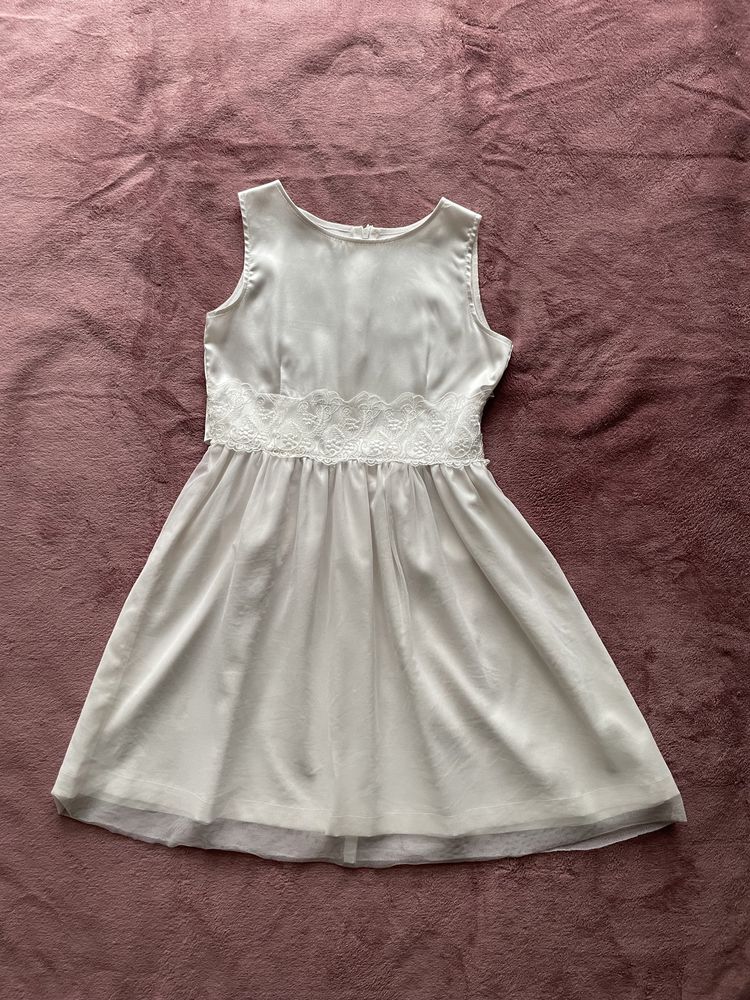 Sukienka odświętna elegancka komunijna 140 r