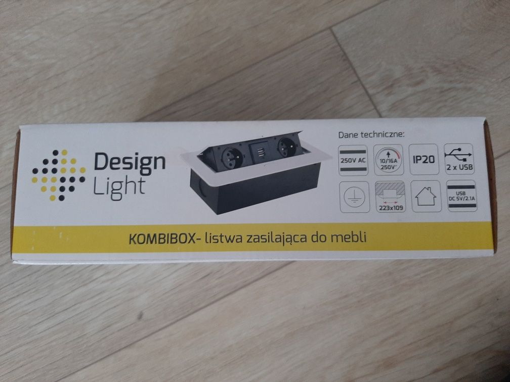 Gniazdo wpuszczane w blat KOMBIBOX z USB CZARNY