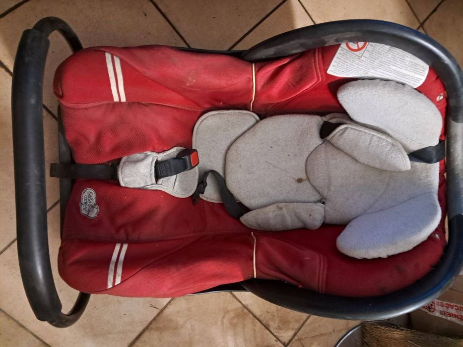 Sprzedam fotelik z bazą Bebe Comfort