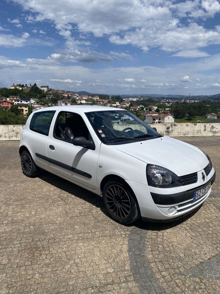 Vendo carrinha renault