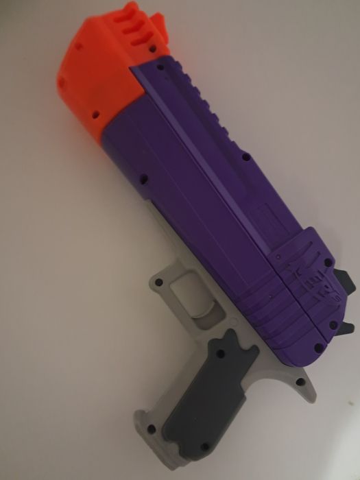 nerf fortnite roxa e amarelo