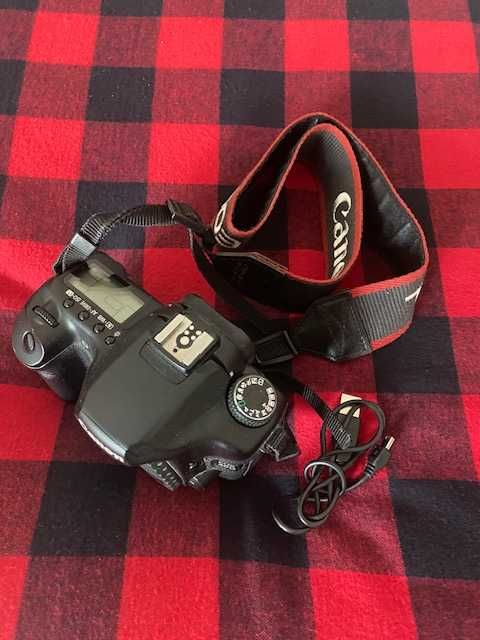 Canon EOS 40D com lente Ultrasonic