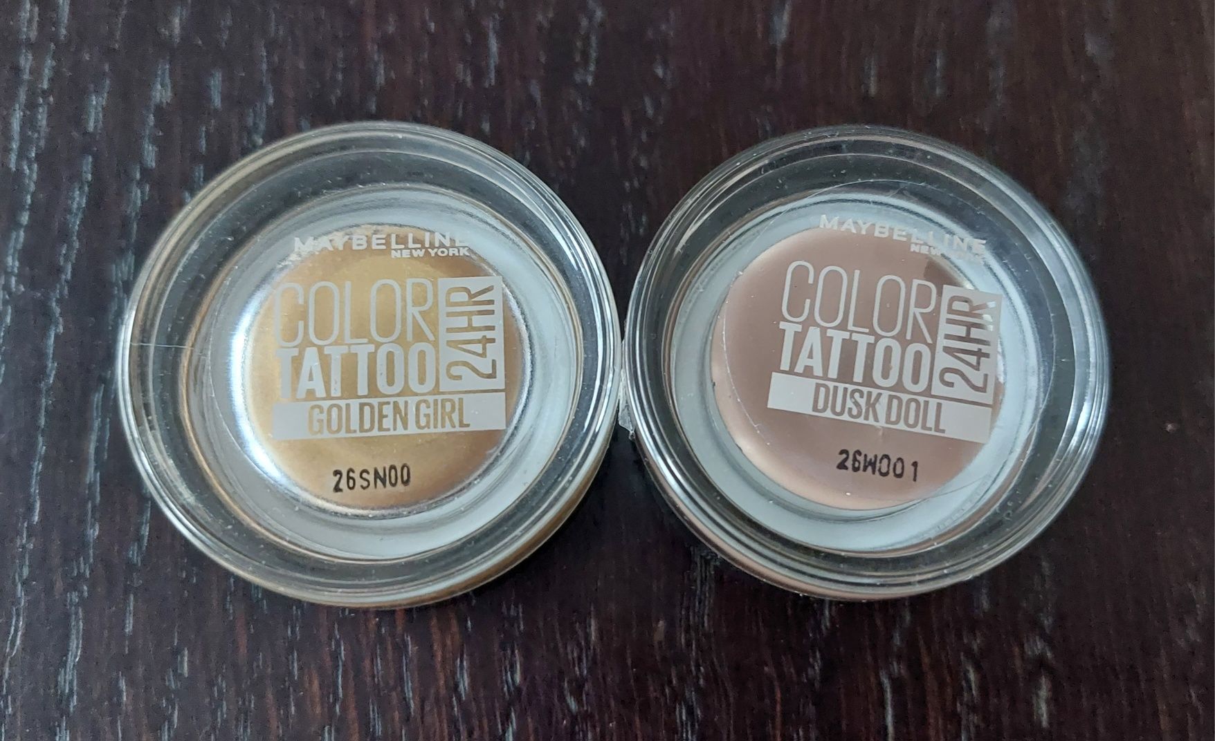 Maybelline Color tattoo cień do powiek 24h Golden Girl złoty 200