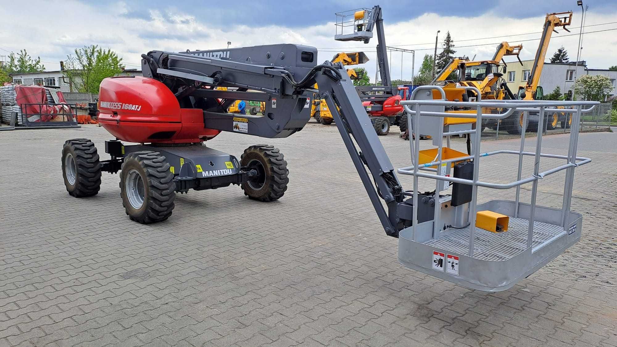 Wynajem ładowarki teleskopowej JCB podnośników koszowych MANITOU Merlo