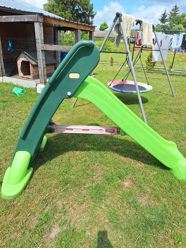 Zjeżdżalnia dla dzieci little tikes