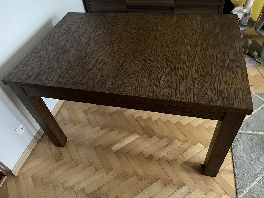 Stół rozkładany 130(180)x85 x76 wys., masywny, ze sklejki, stan 99/100