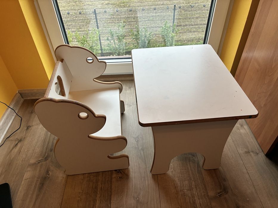 Stolik i krzesełko dla dziecka