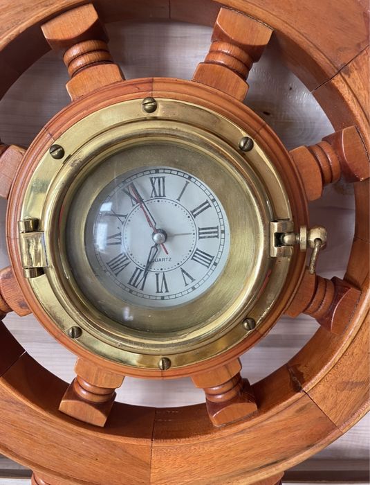 Годинники для інтер‘єру