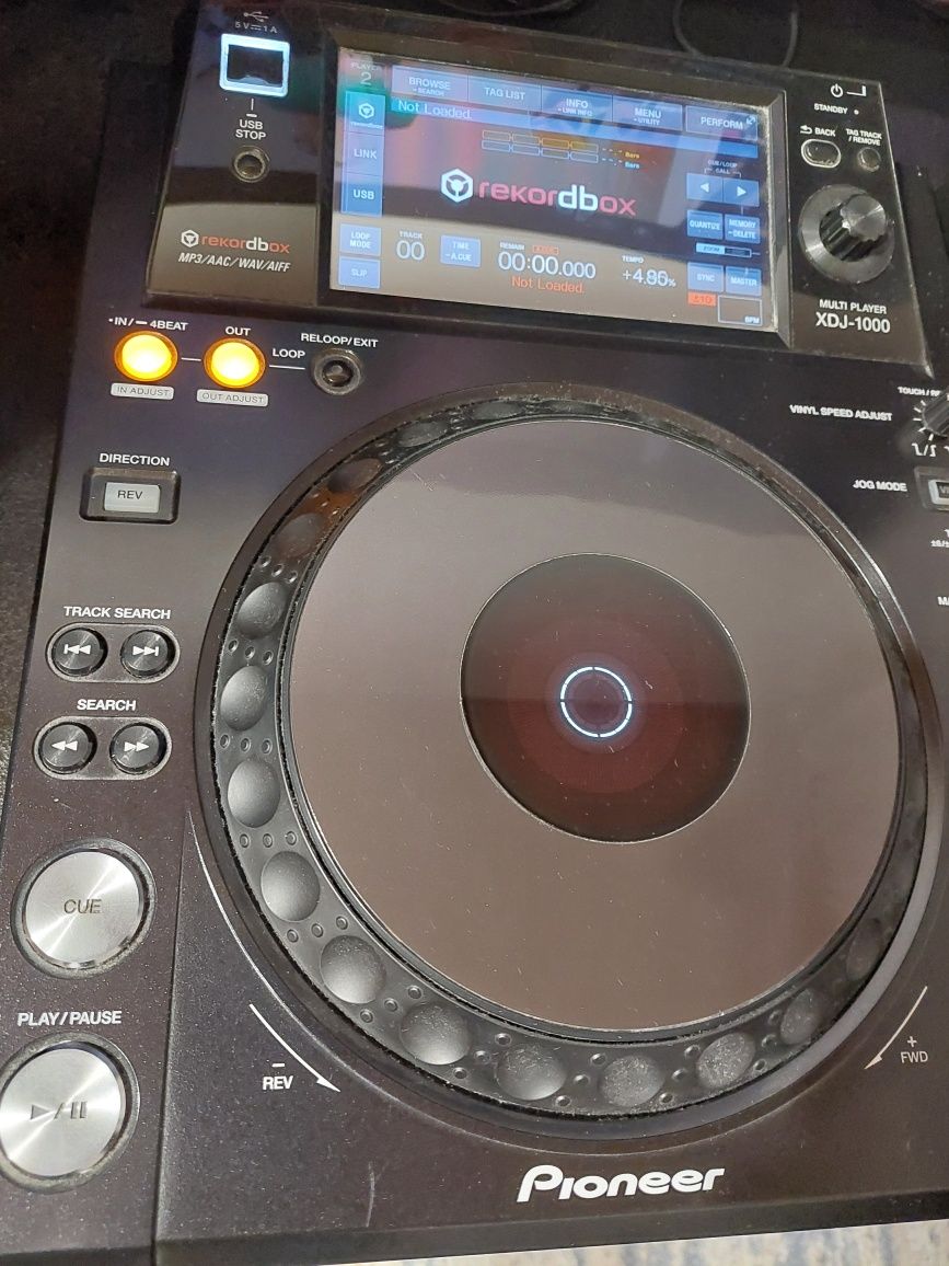 Odtwarzacze 2x Pioneer XDJ 1000 MK1 (case za dopłatą)