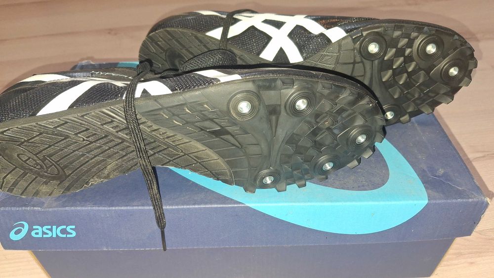 Nowe kolce Asics Hyper LD 6 czarne – rozmiar 46,5