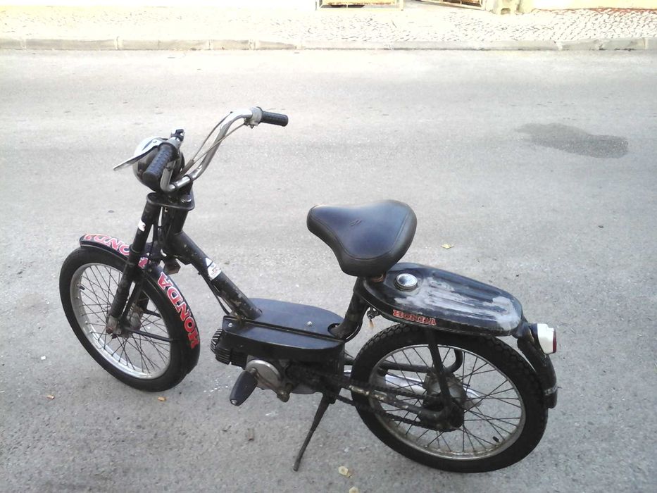 Honda Amigo, quadro rígido, a trabalhar boa base de restauro