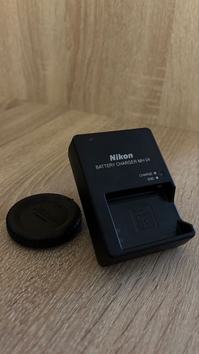 Nikon D5300 w bardzo dobrym stanie, sprzedam w dobre ręce!