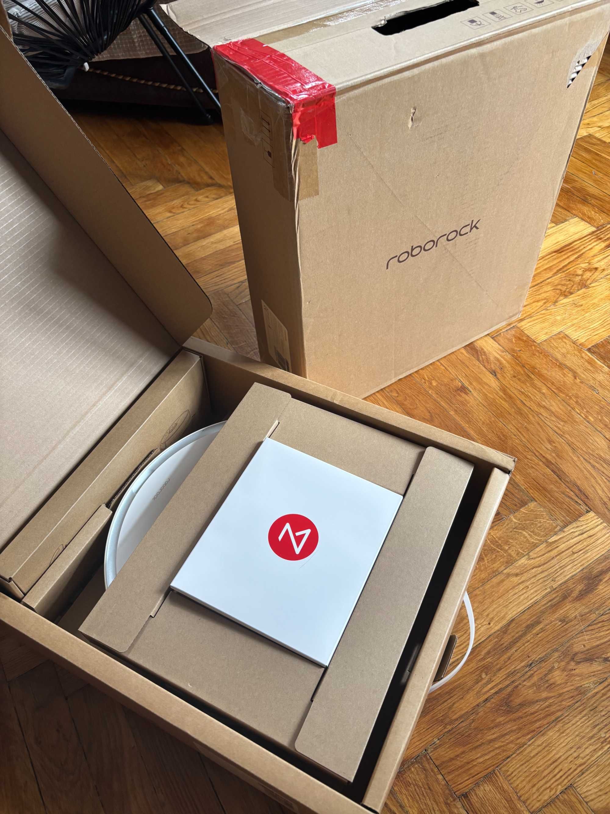 Робот пилосос Xiaomi Roborock Sweep One S50 + Нова база