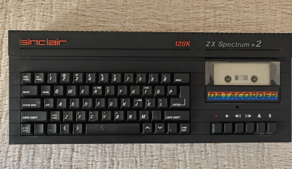Sinclair ZX Spectrum +2A (128K)