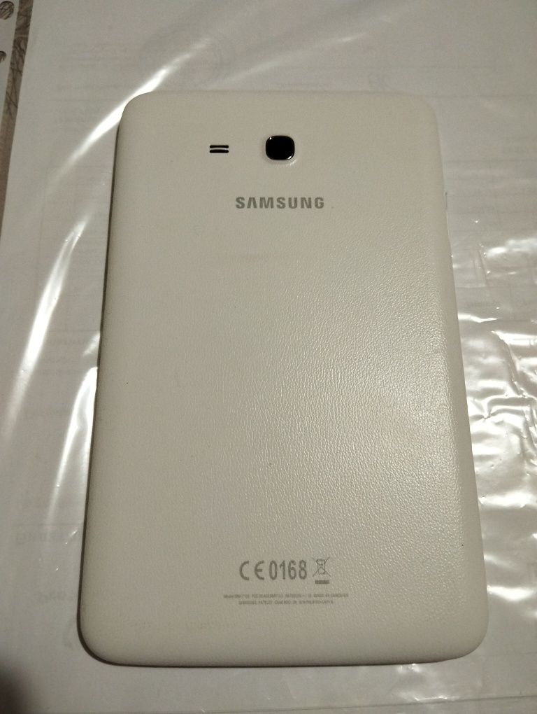 Планшет Samsung SM-T110