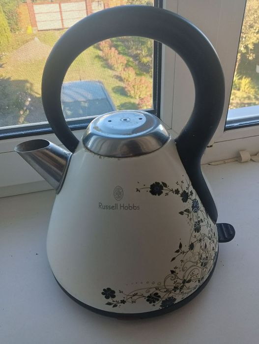 Чайник Russell Hobbs Legacy Floral (протікає)