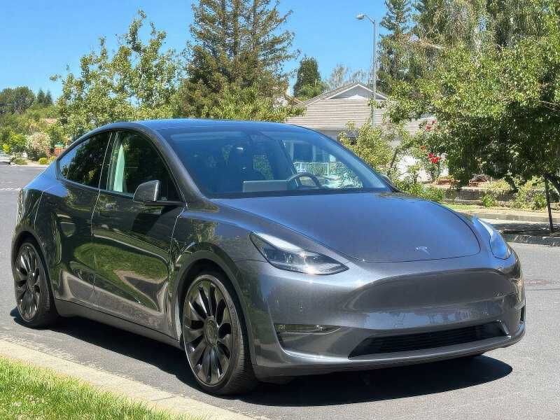2022 Tesla Model Y Performance