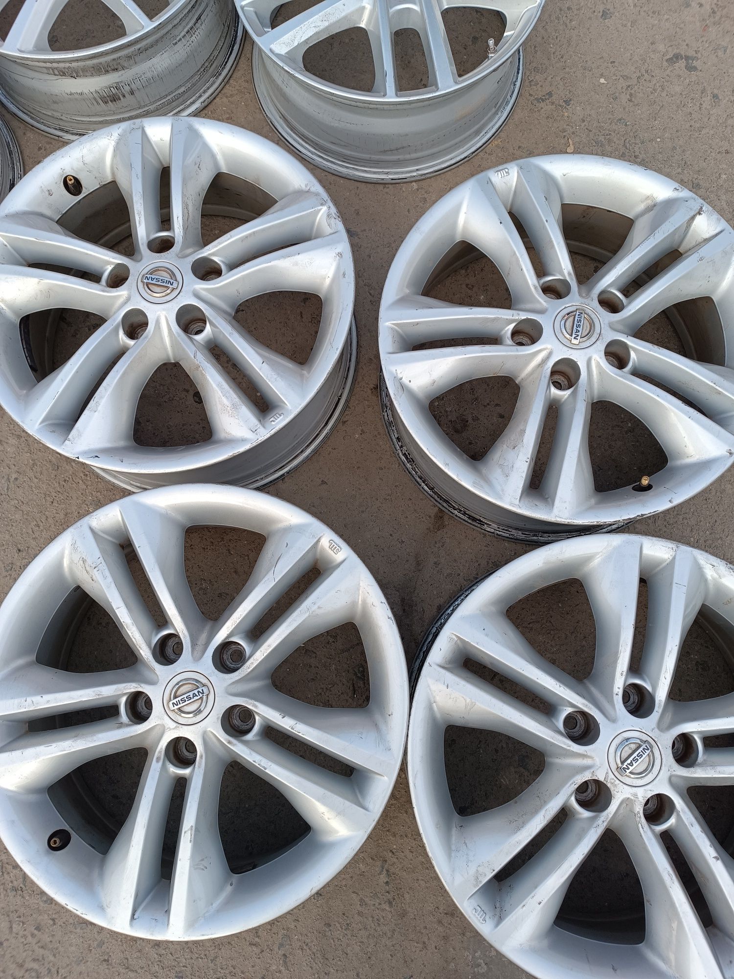 Диски Nissan Qashqai 5/114,3/17 6,5j