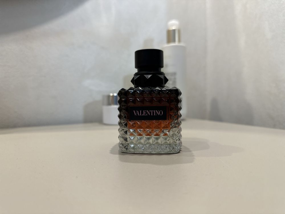 Valentino Born in Roma Donna Intense