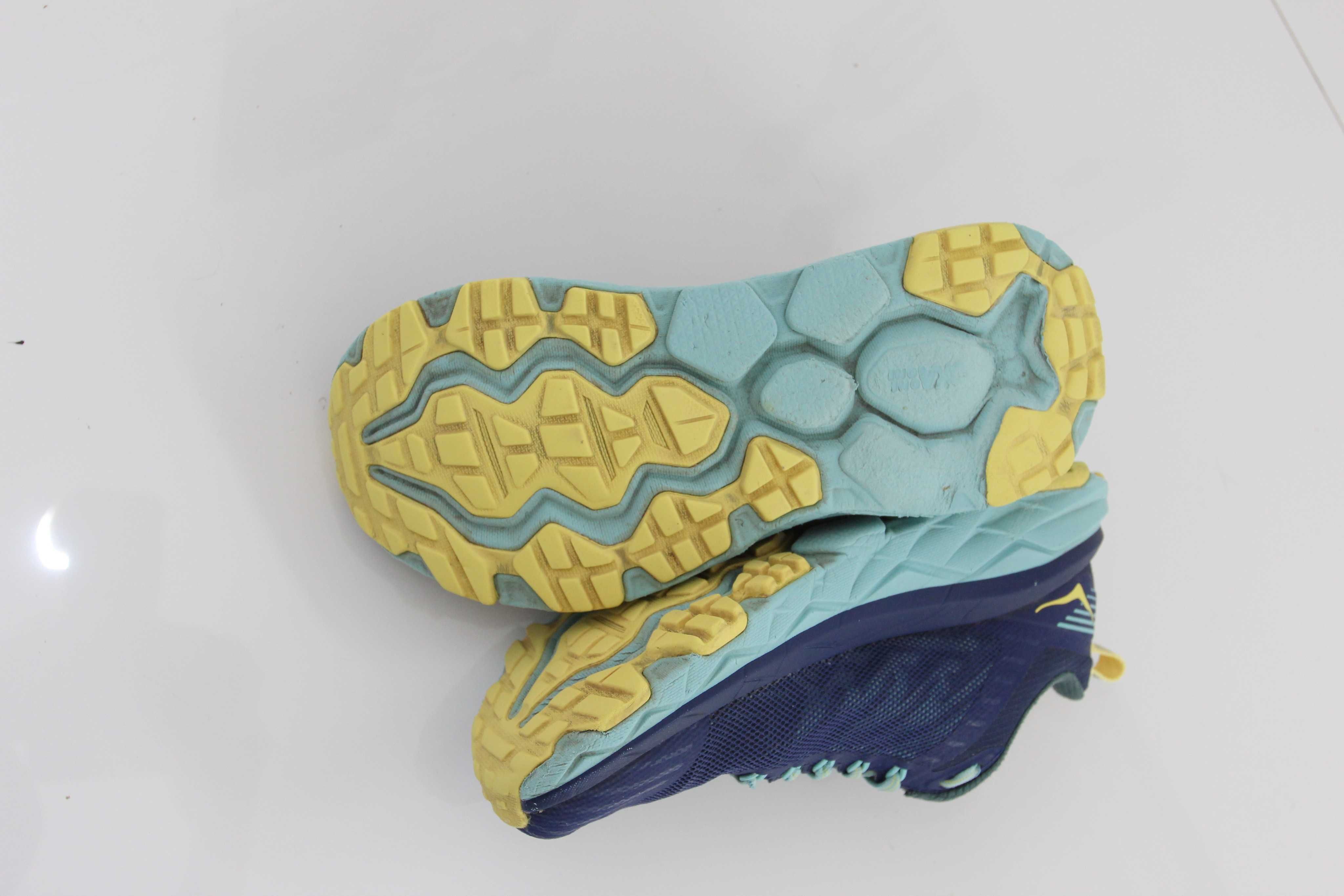 HOKA Challenger art 5 bez wad 39 1/3
