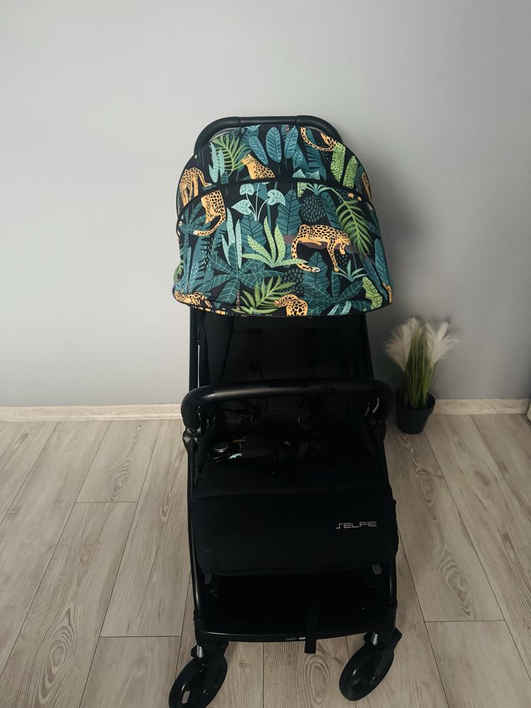 Peg Perego Selfie - wózek spacerowy lekka spacerówka Jaguars