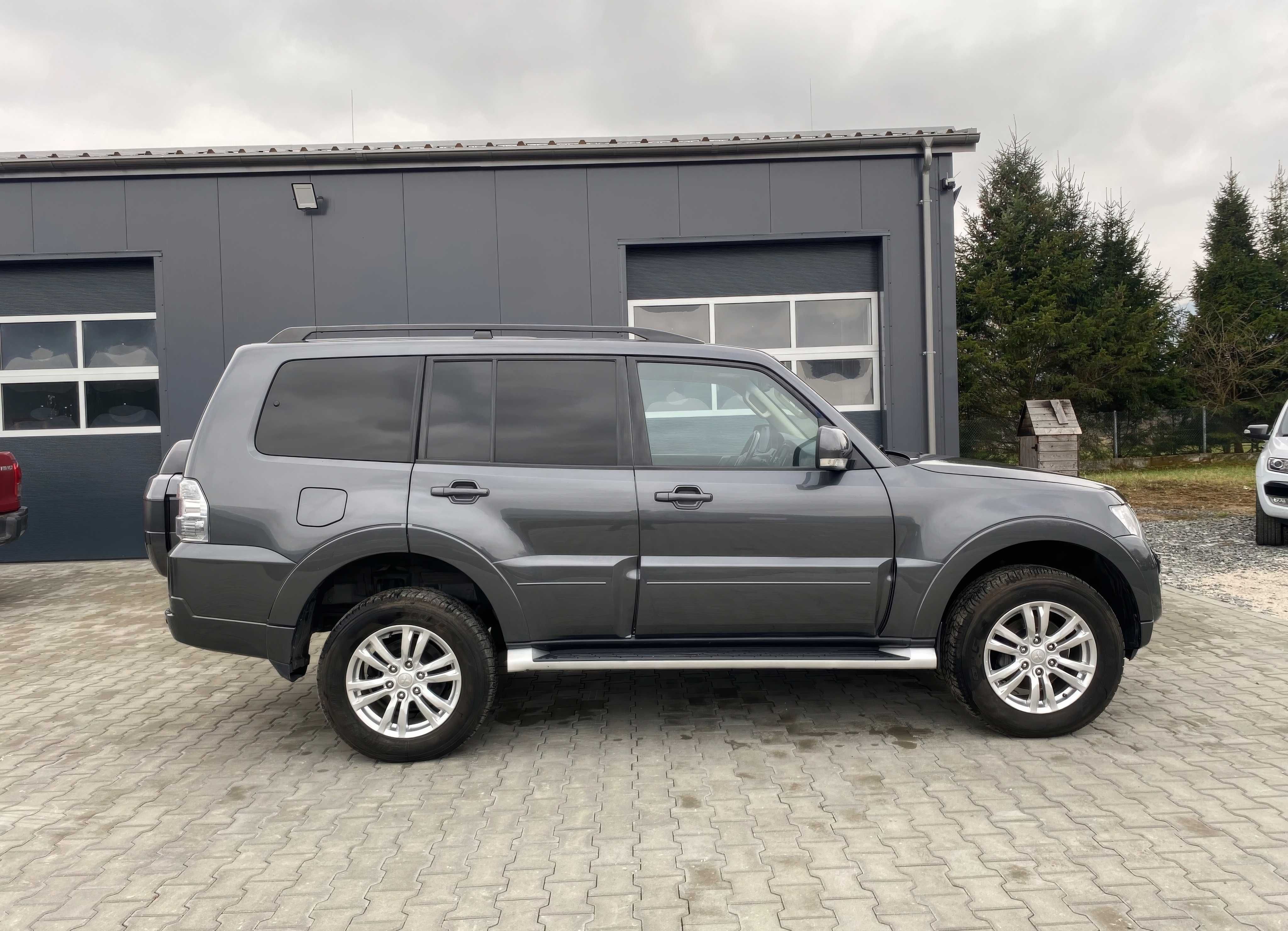 2017 Mitsubishi Pajero 3.2 DID Instyle EU6