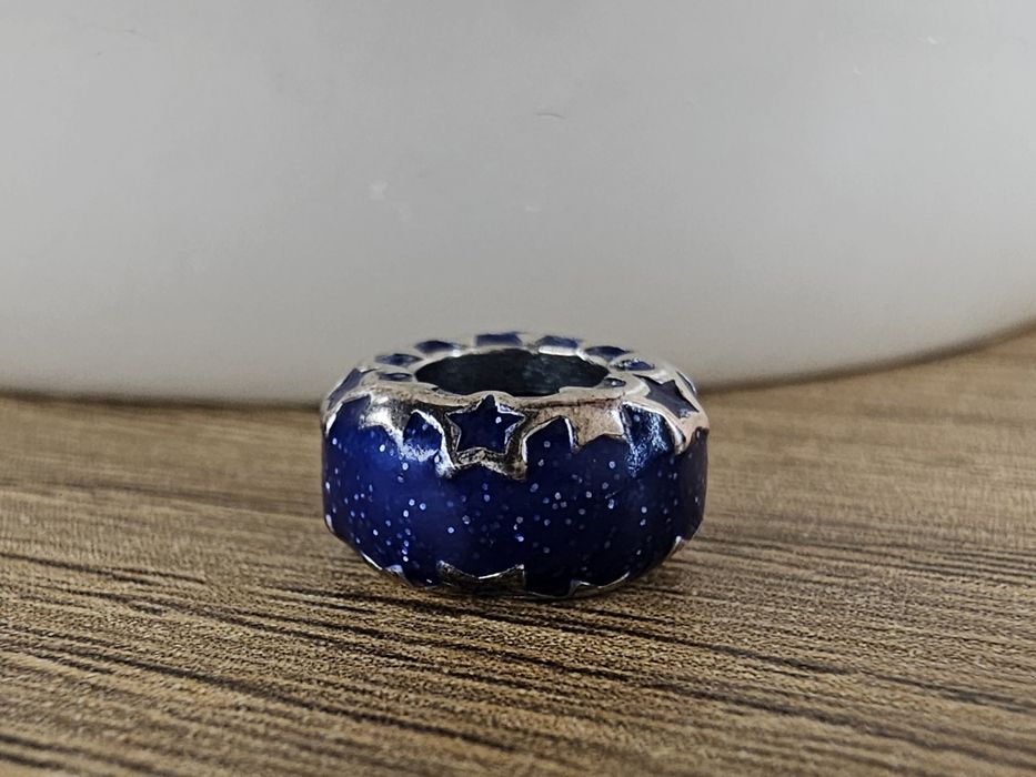 Srebrny charms zawieszka do bransoletki typu PANDORA