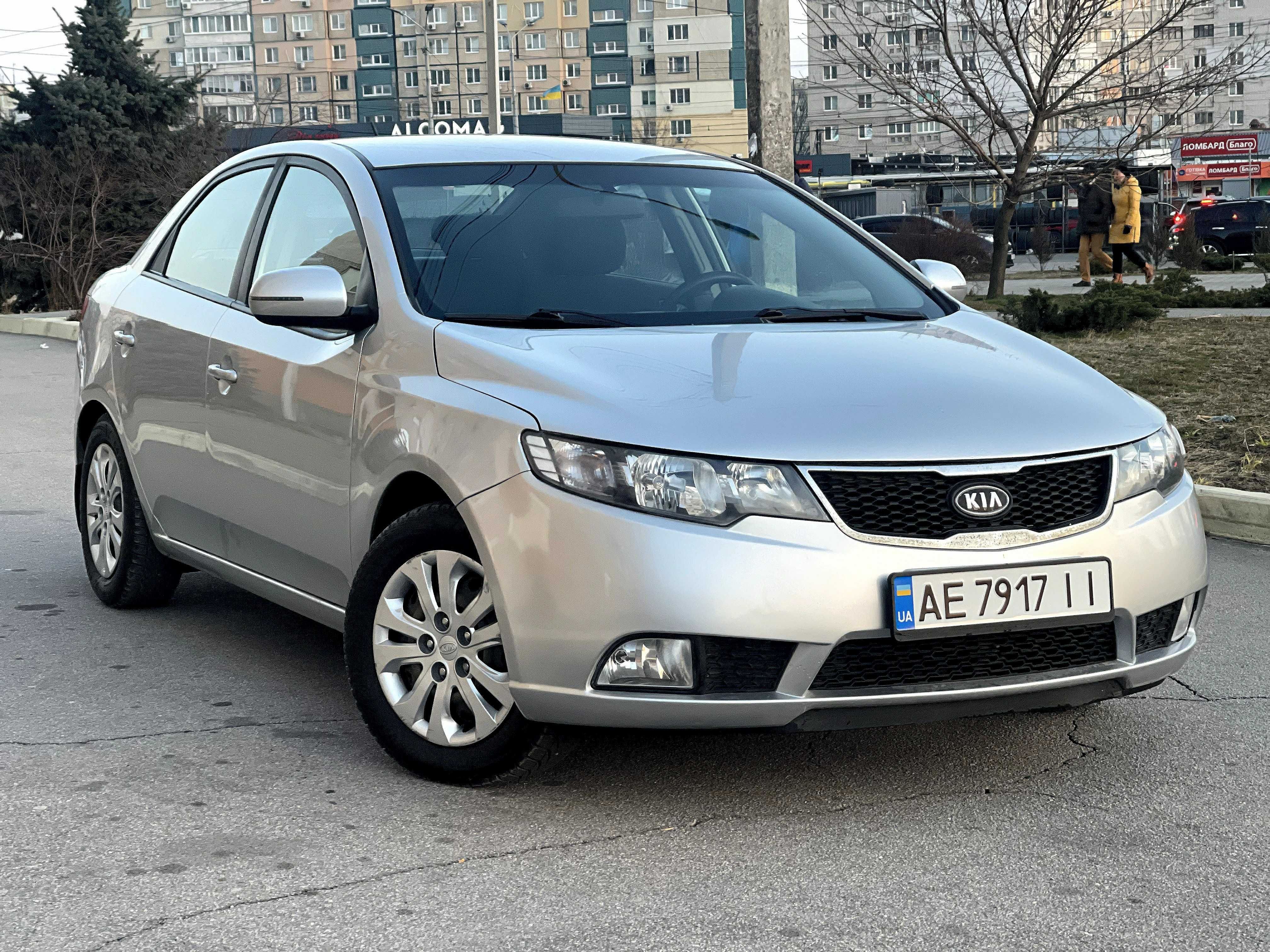 Kia Cerato 2011 официальный