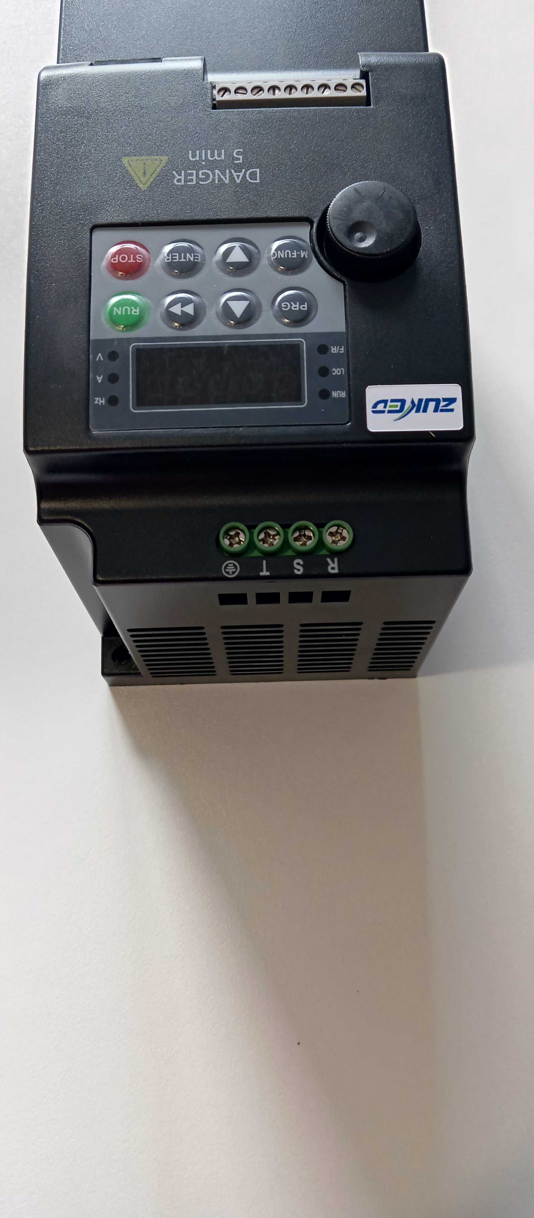 Частотник 4 кВт 380-380
