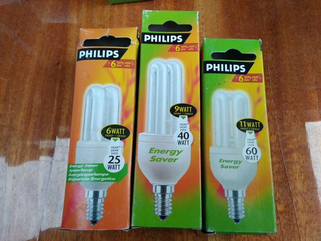 Энергосберегающие лампы PHILIPS.