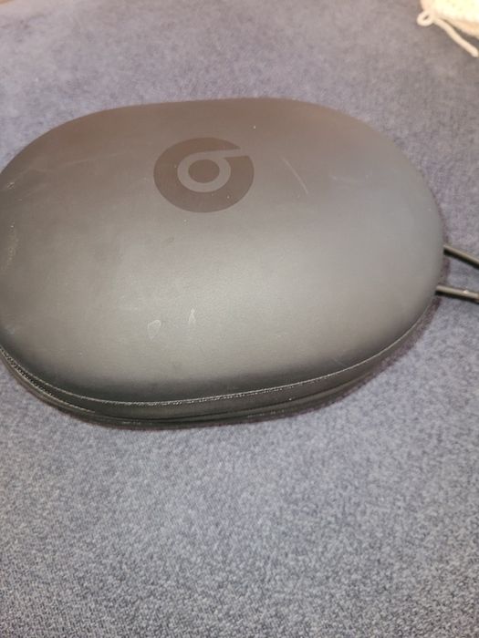 Apple Beats 3 jak na foto