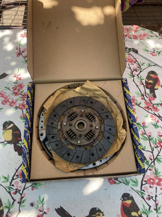 Продам сцепление Honda